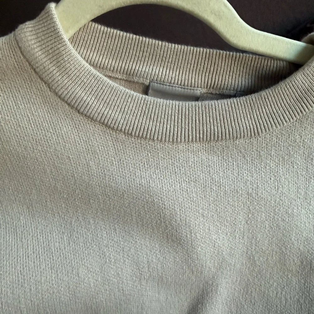 KITH cropped crewneck beige/tan - Picture 2 of 3